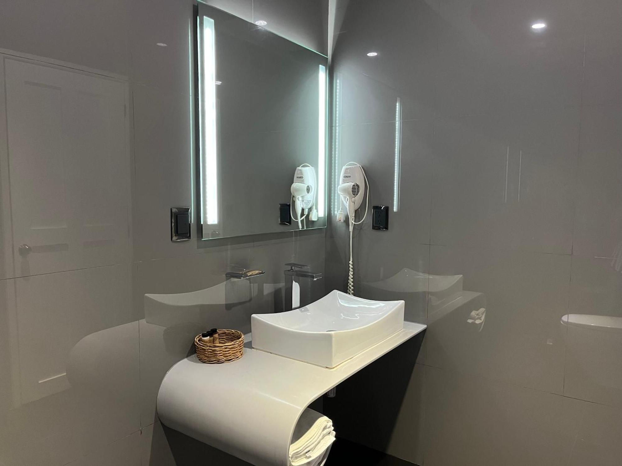 מרידה Chanpaal Hotel Boutique - Only Adults מראה חיצוני תמונה